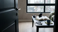 Stephen Hawking más allá de la física: curiosidad, perseverancia y una advertencia sobre el futuro tecnológico