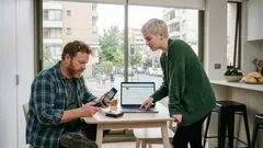 Semáforo en rojo en Buenos Aires: el cálculo con UF que dispara la multa y cómo revisar infracciones online