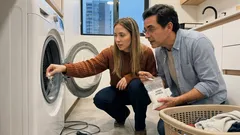 La mezcla que muchos usan en la lavadora y no funciona: el método más efectivo para limpiar el tambor
